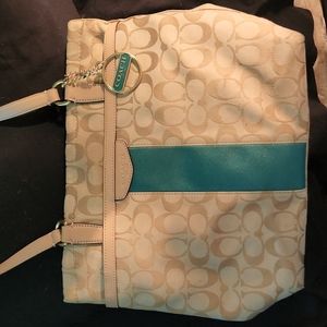 Coachs purse Signature Stripe 12cm Tote Khaki/emerald Shoulder Bag